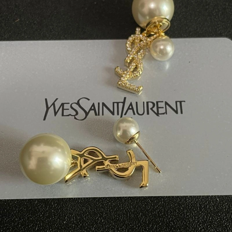 Breathable Chanel Earrings 227097