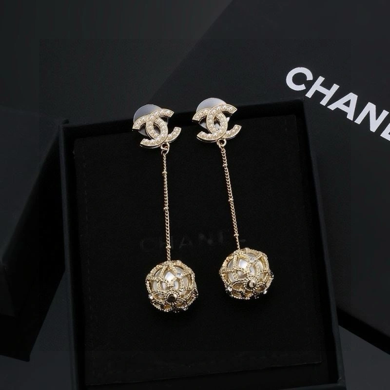 Chanel Earrings Effortless 227101