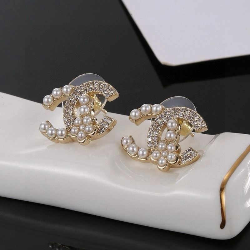 Trendy Chanel Earrings 227098
