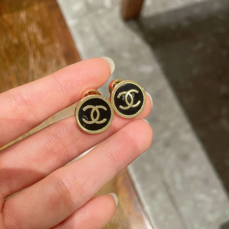 Chanel Earrings Unisex 227071