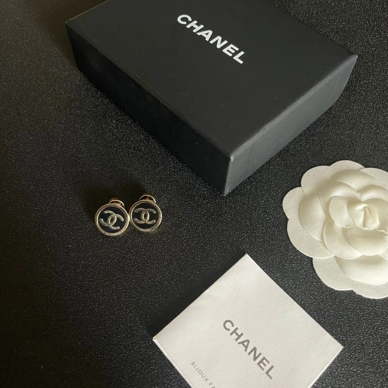 Chanel Earrings Unisex 227071