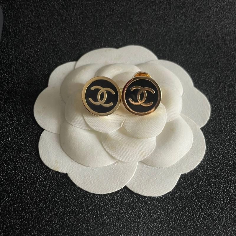 Chanel Earrings Unisex 227071