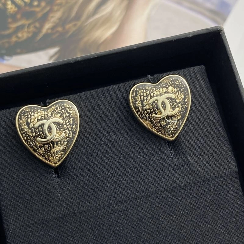 Chic Chanel Earrings 227087
