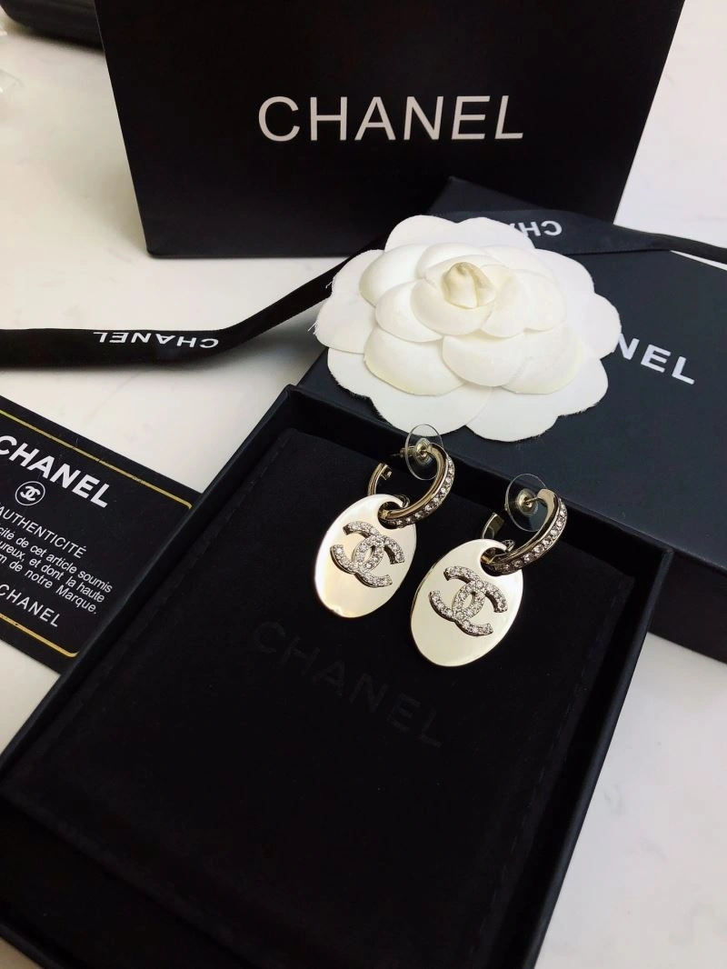Modern Chanel Earrings 227057