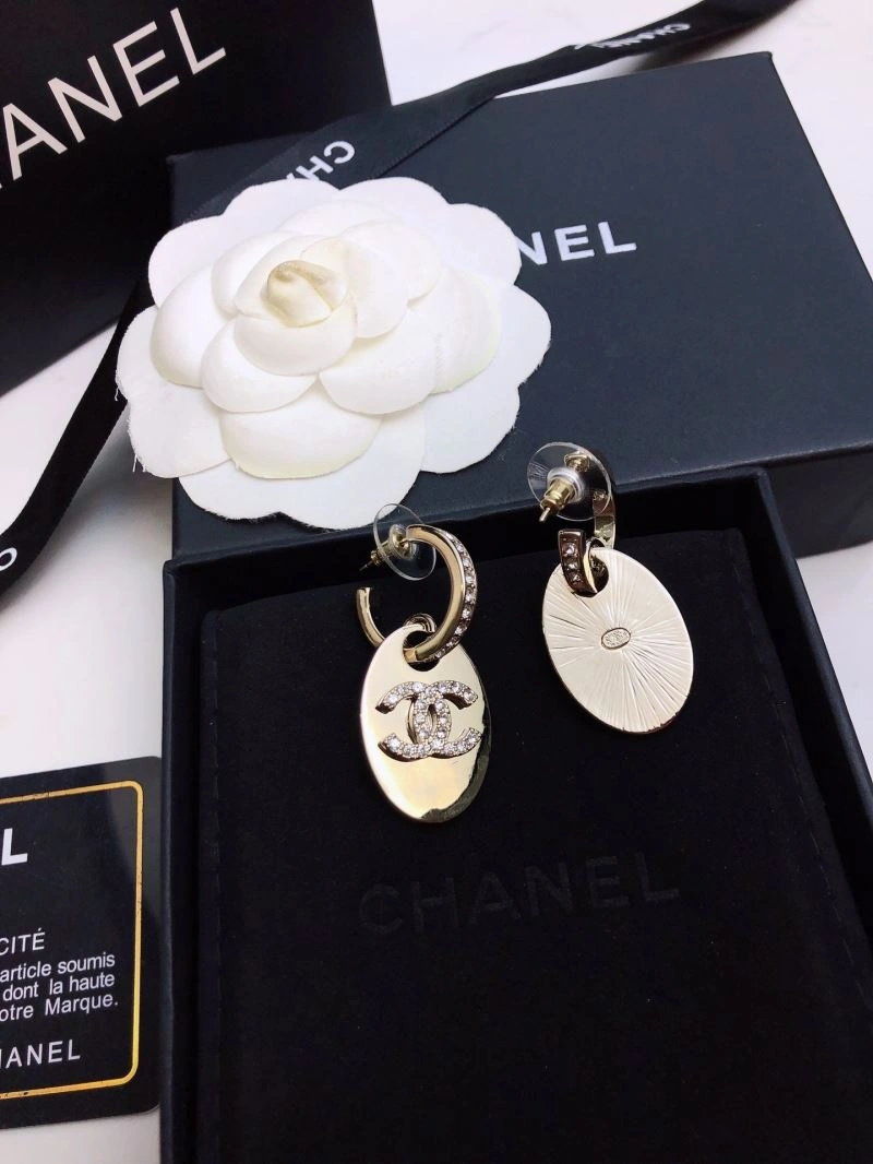 Modern Chanel Earrings 227057