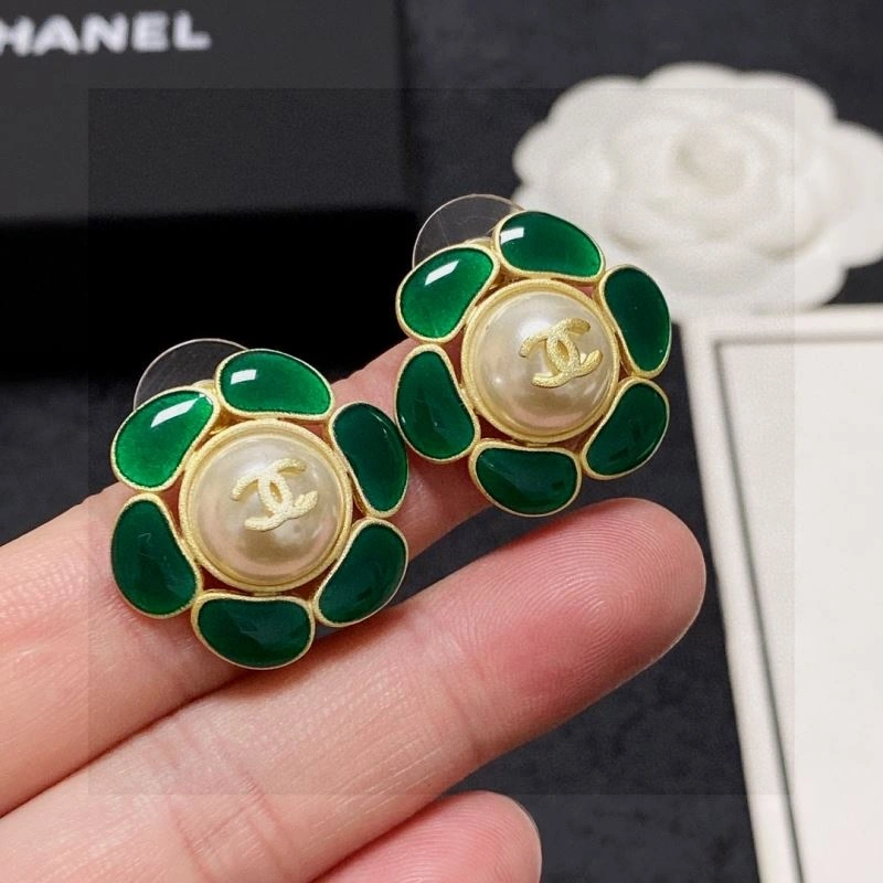 Elegant Chanel Earrings 227041