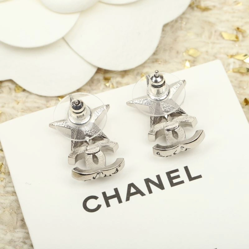 Trendsetting Chanel Earrings 227031