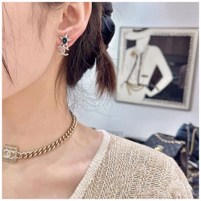 Trendsetting Chanel Earrings 227031