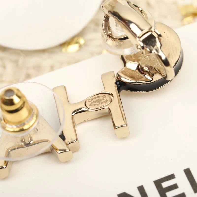 Chanel Earrings Efficient 227077