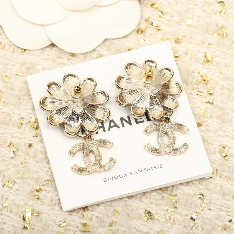 FashionForward Chanel Earrings 226309