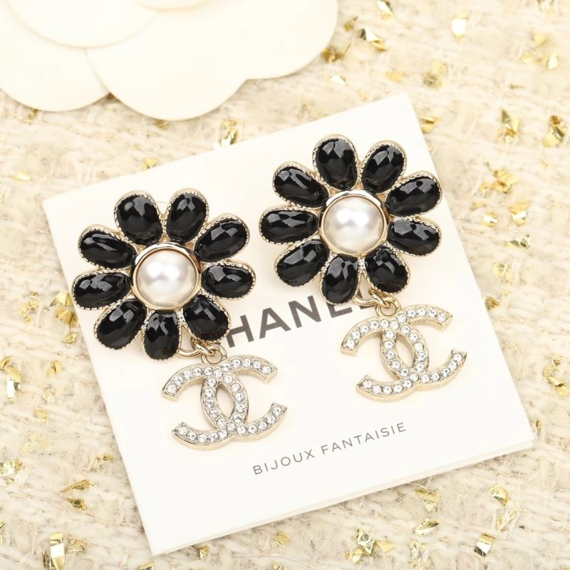 FashionForward Chanel Earrings 226309