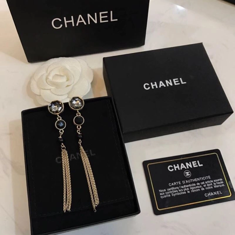 Chanel Earrings Bright 226304