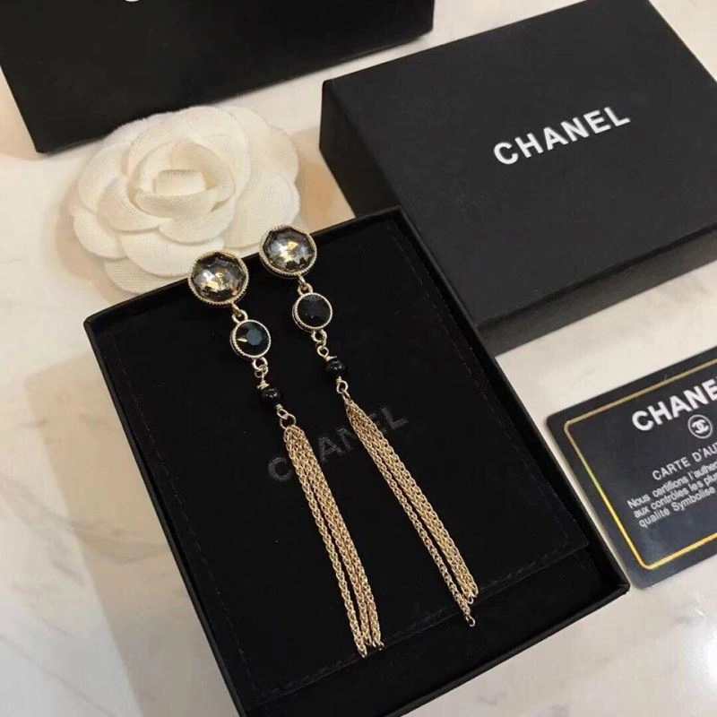 Chanel Earrings Bright 226304