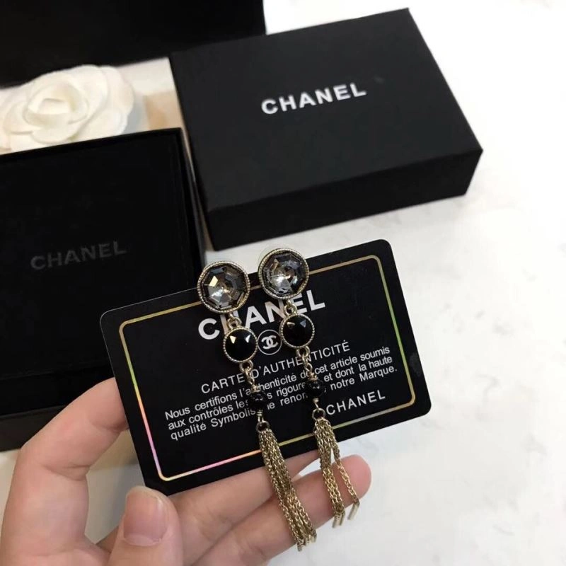 Chanel Earrings Bright 226304