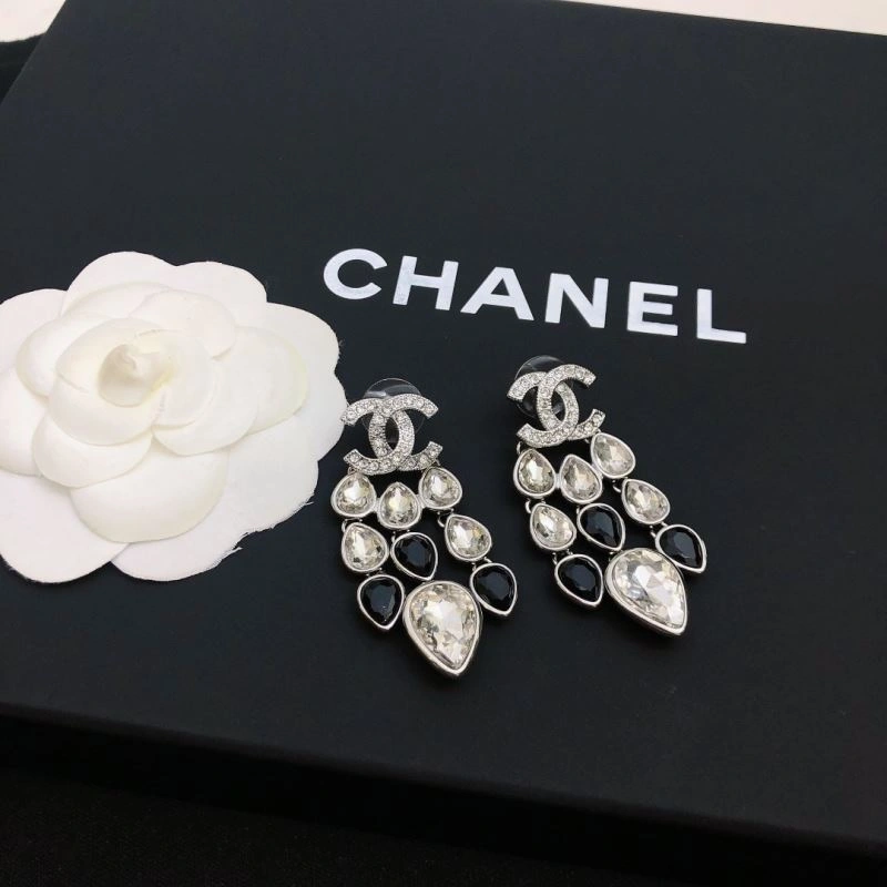 Chanel Earrings Durable 226312