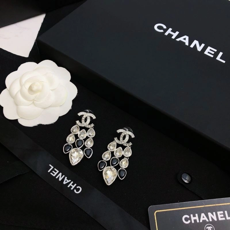 Chanel Earrings Durable 226312