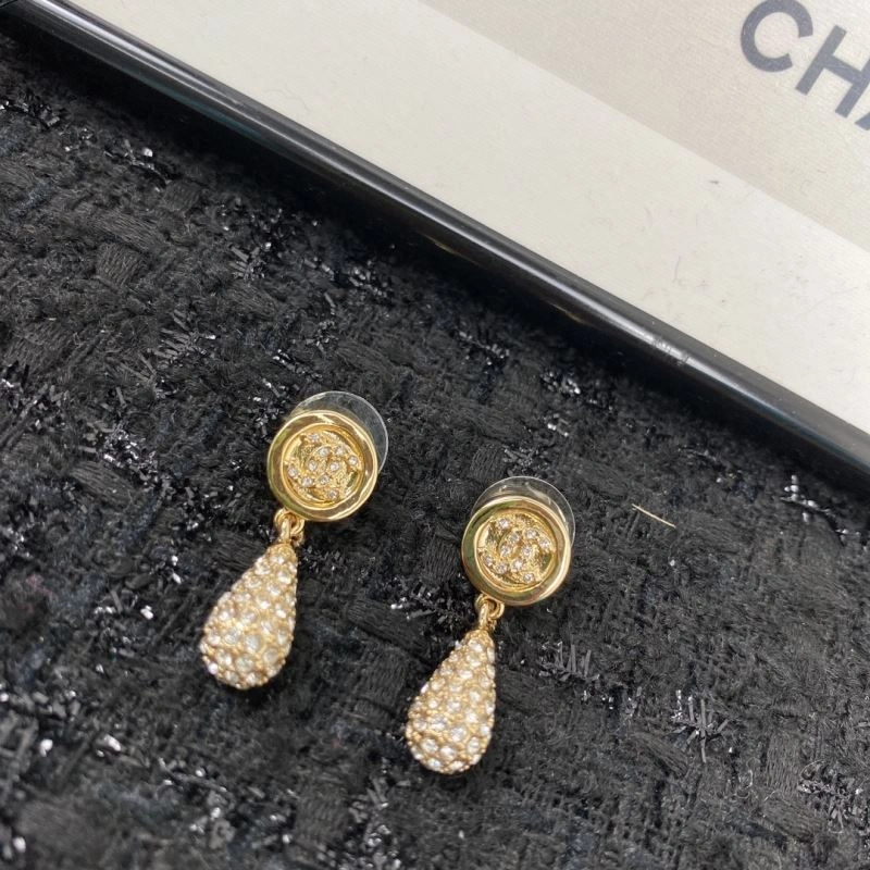 Chanel Earrings ComfortFit 226300