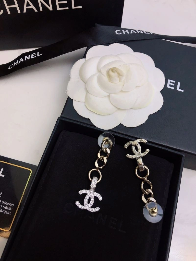 Chanel Earrings Resilient 226277