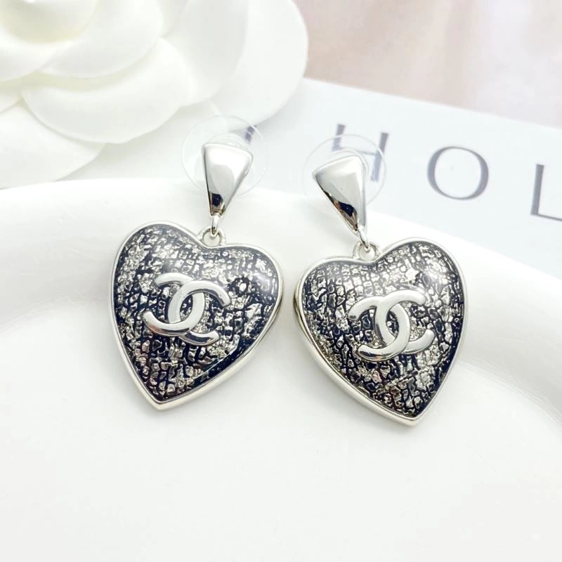 HighPerformance Chanel Earrings 226259