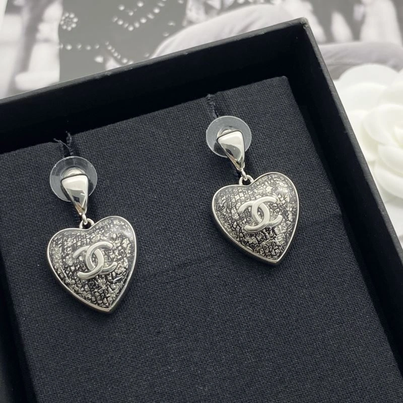 HighPerformance Chanel Earrings 226259