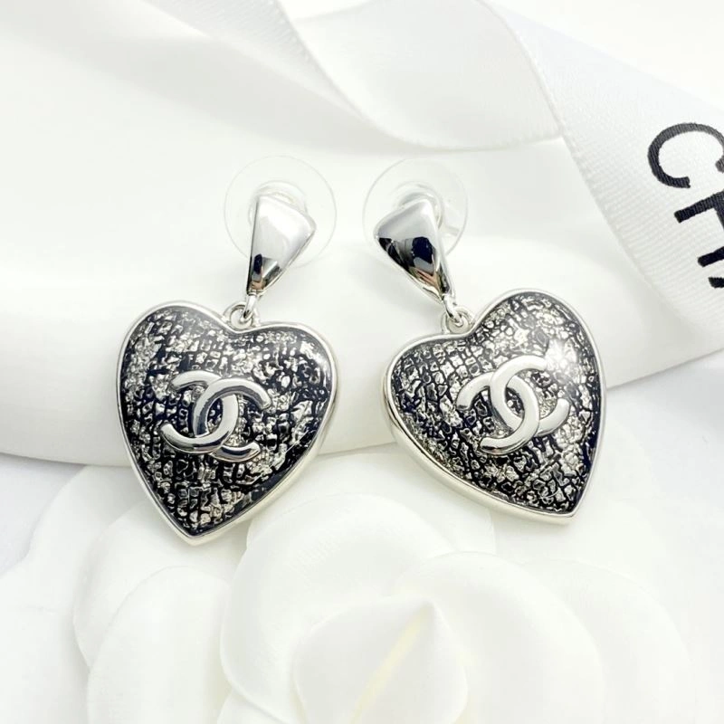 HighPerformance Chanel Earrings 226259