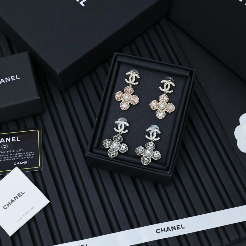 Vibrant Chanel Earrings 226236