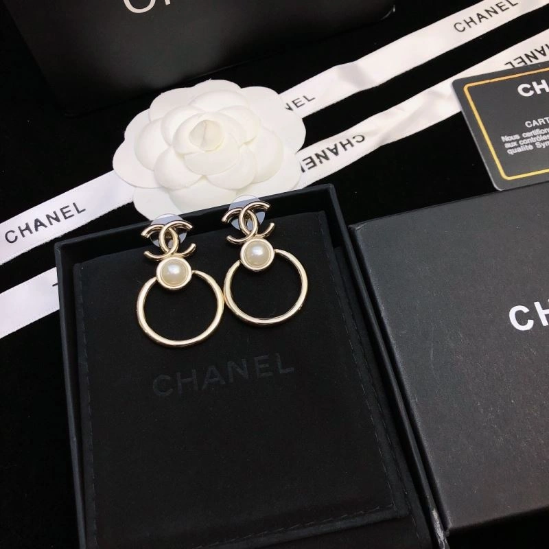 Chanel Earrings Youthful 226230