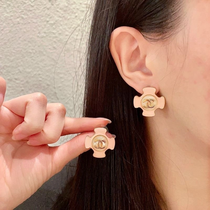 Sustainable Chanel Earrings 226189
