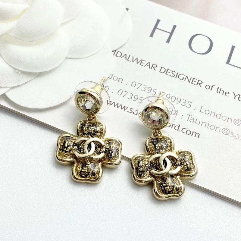 Breathable Chanel Earrings 226193
