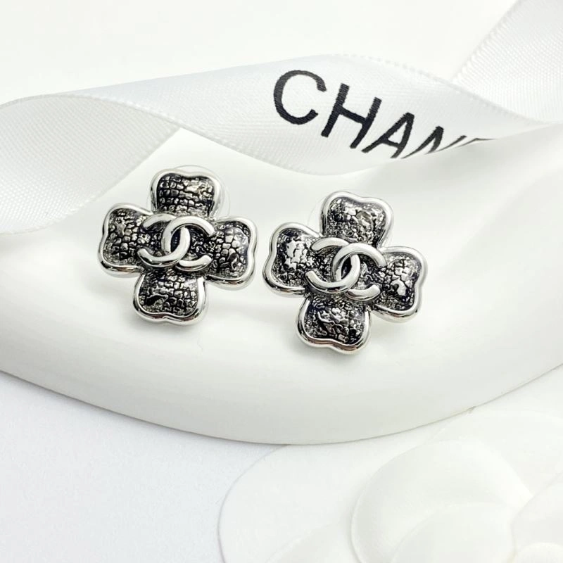 Chanel Earrings Breathable 226196