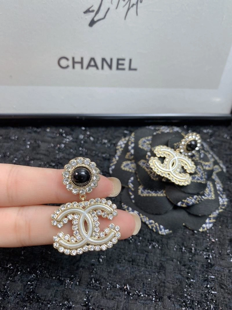 Chanel Earrings SmoothTexture 226182
