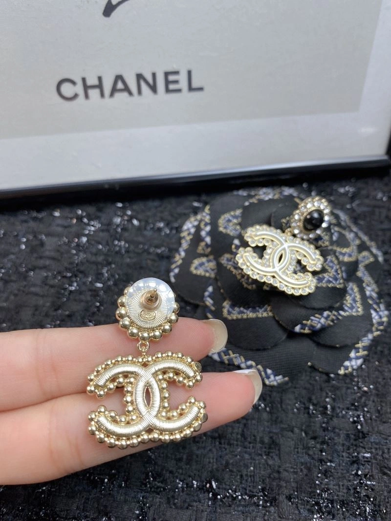 Chanel Earrings SmoothTexture 226182