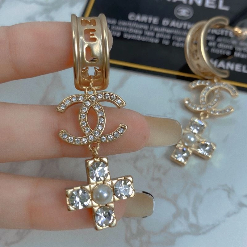 Chanel Earrings Popular 226186