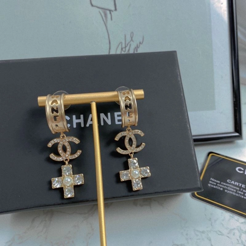 Chanel Earrings Popular 226186