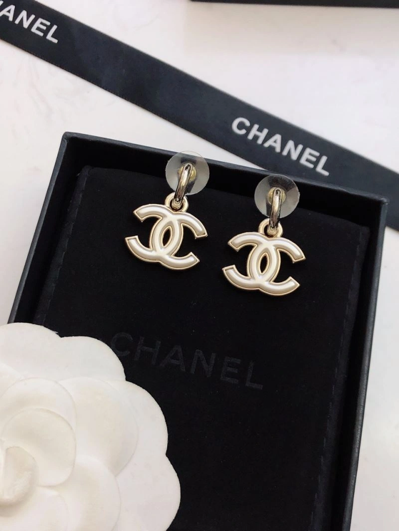 Chanel Earrings Trendsetting 226151