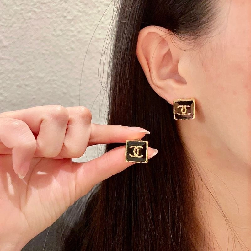 Chanel Earrings Tailored 226141