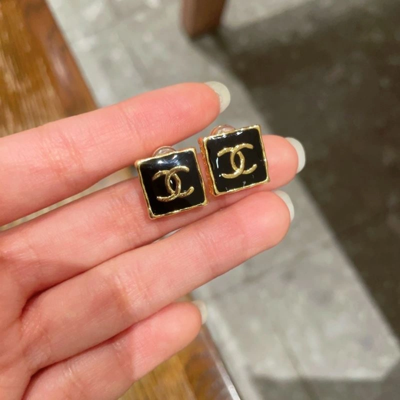 Chanel Earrings Tailored 226141