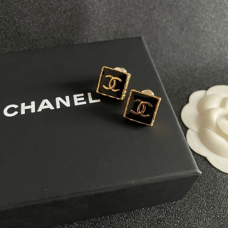 Chanel Earrings Tailored 226141