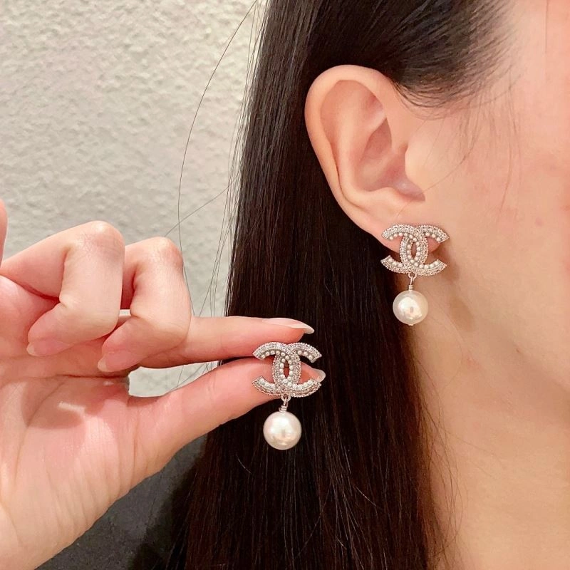 HighQuality Chanel Earrings 226187