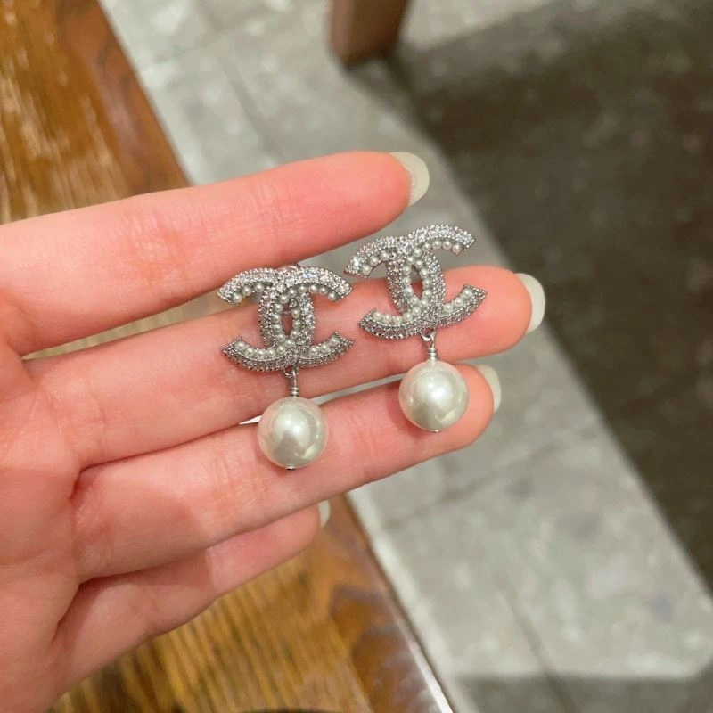 HighQuality Chanel Earrings 226187