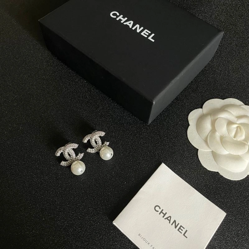 HighQuality Chanel Earrings 226187