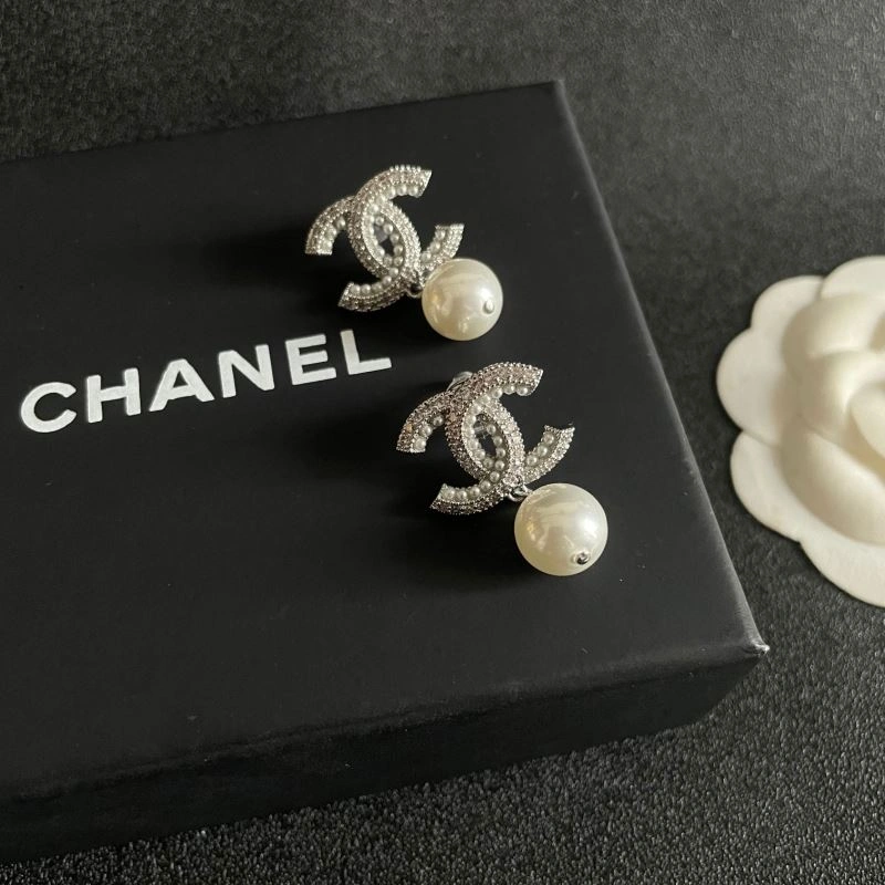 HighQuality Chanel Earrings 226187