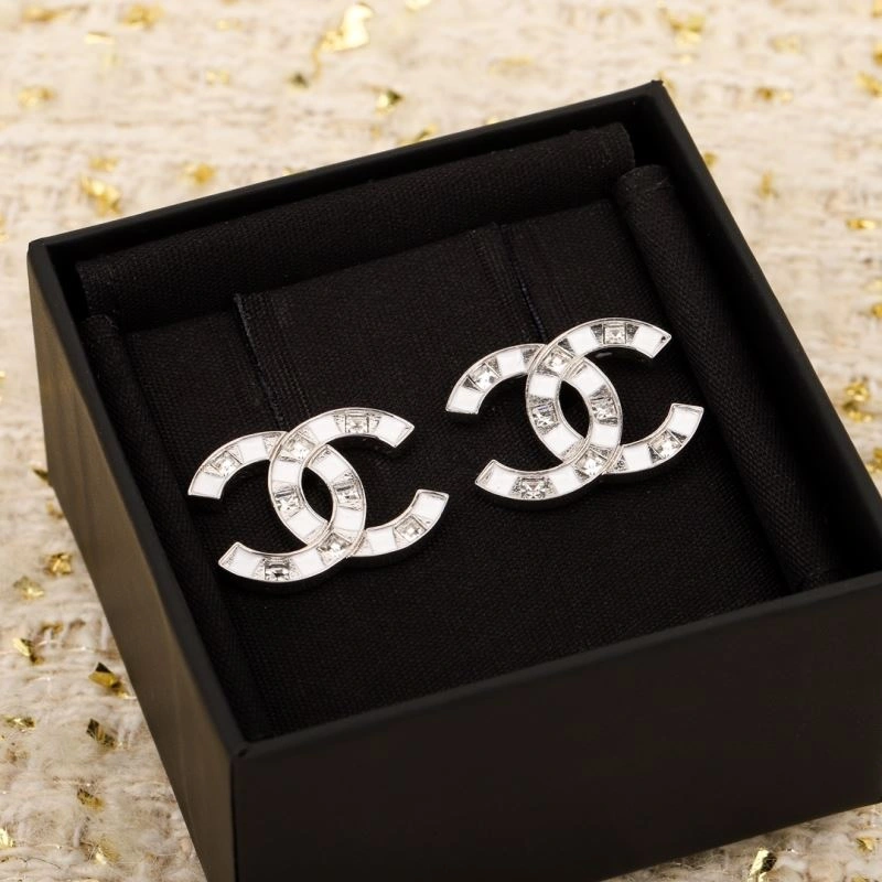 Affordable Chanel Earrings 226145