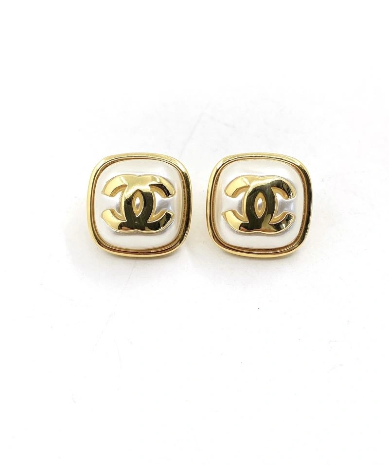 Unisex Chanel Earrings 226115