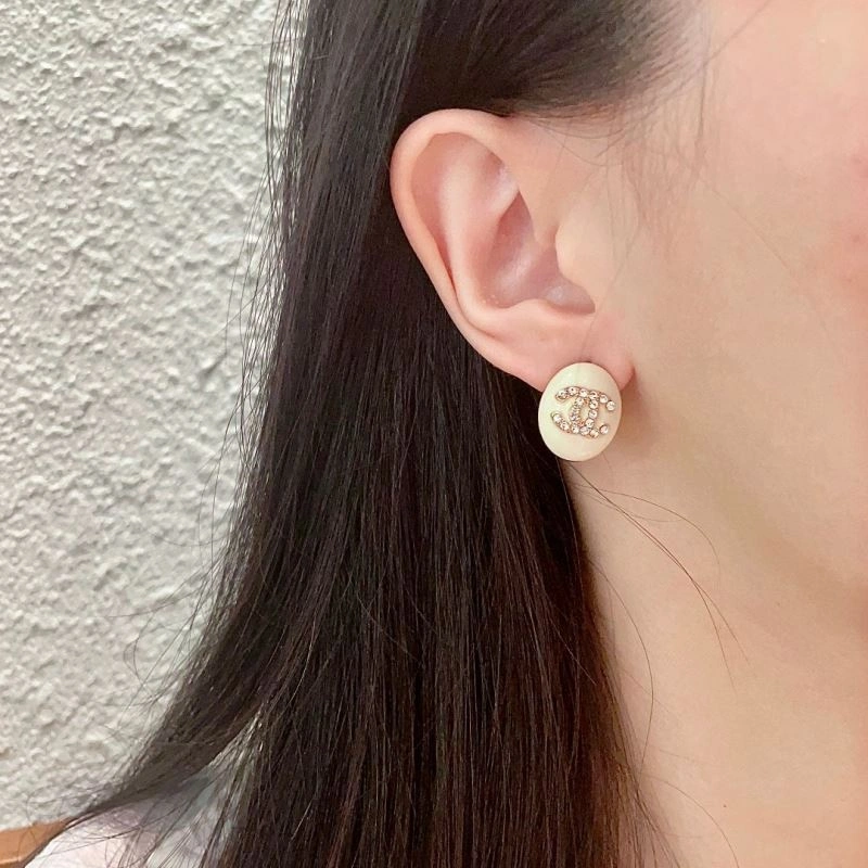 Chanel Earrings Sophisticated 226112