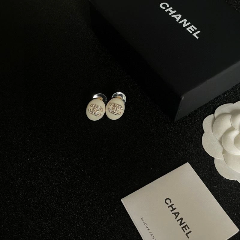 Chanel Earrings Sophisticated 226112