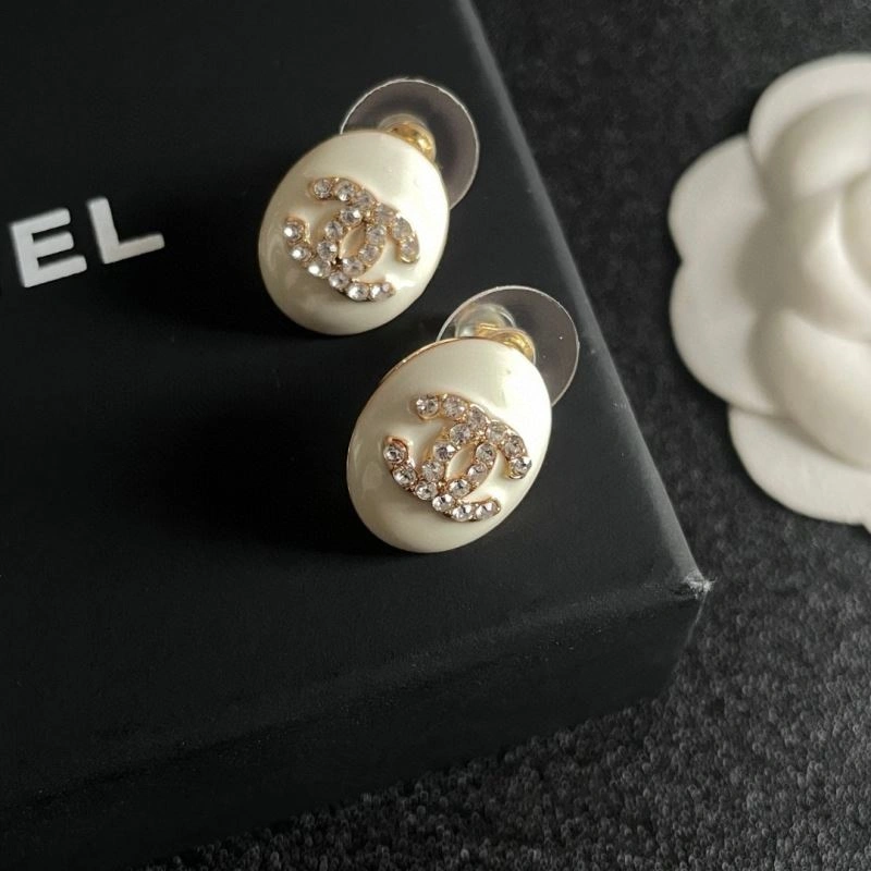 Chanel Earrings Sophisticated 226112