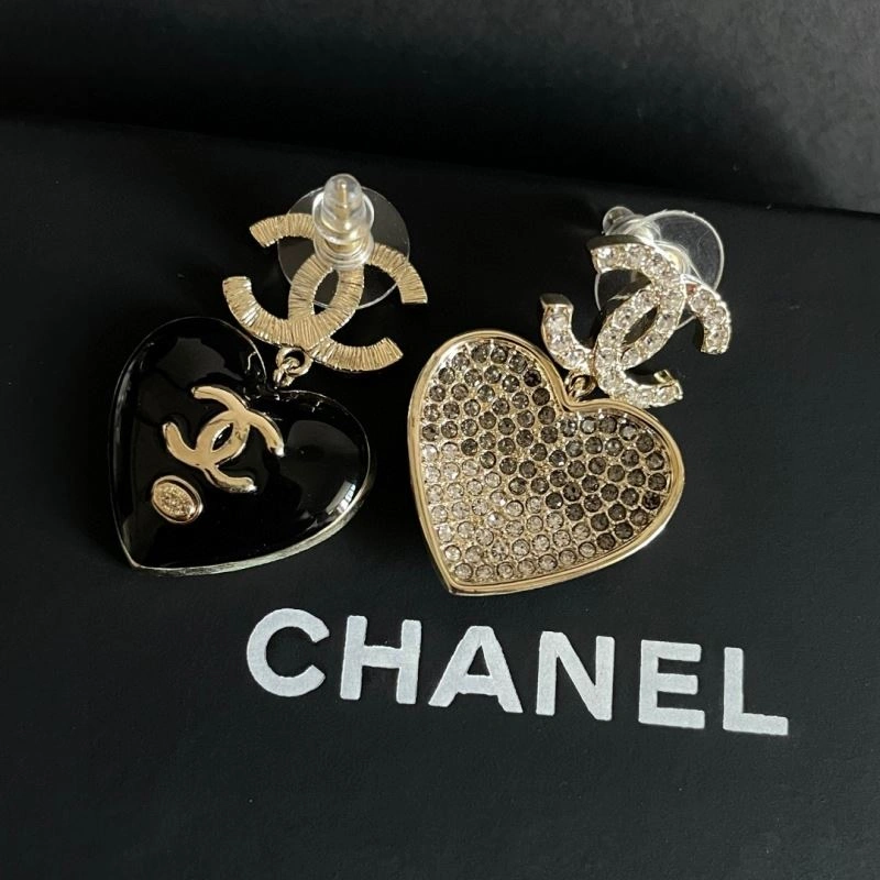 Chanel Earrings WaterResistant 226162