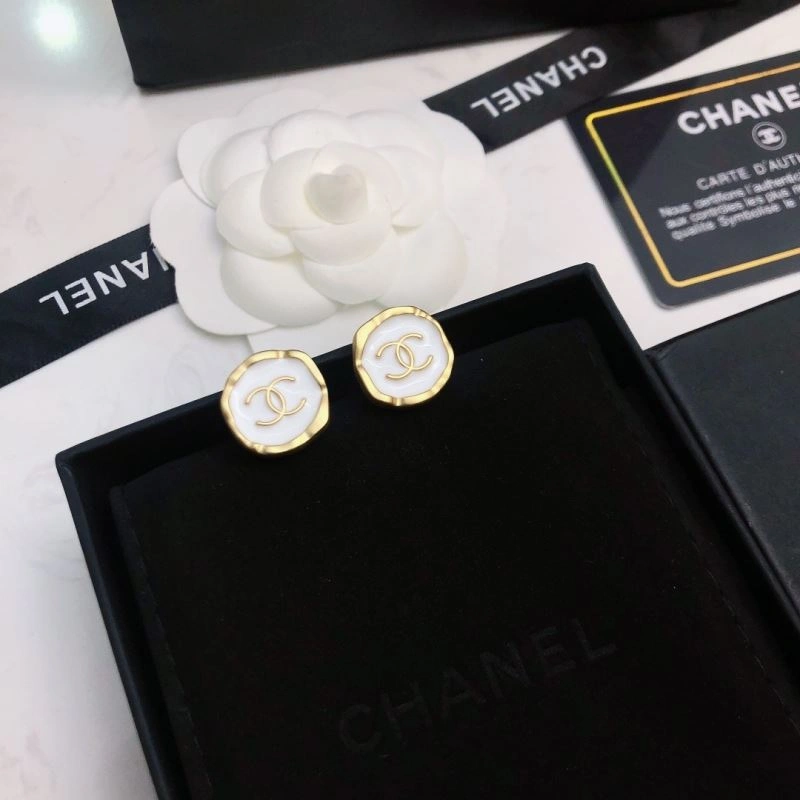 Sophisticated Chanel Earrings 226083