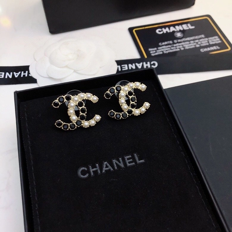 SunProtective Chanel Earrings 226090